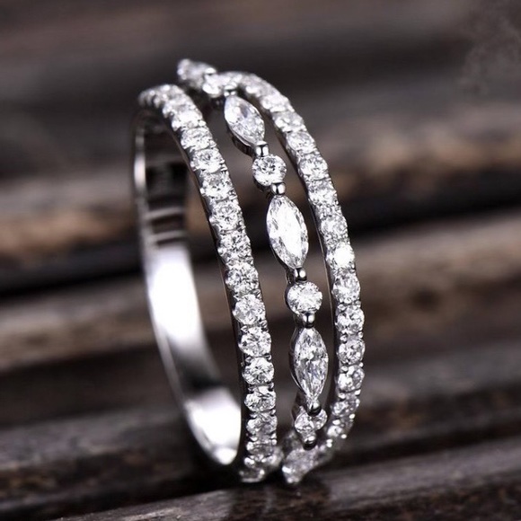 NEW 4.1 CT Diamond 925 Sterling Silver Ring - Picture 2 of 4